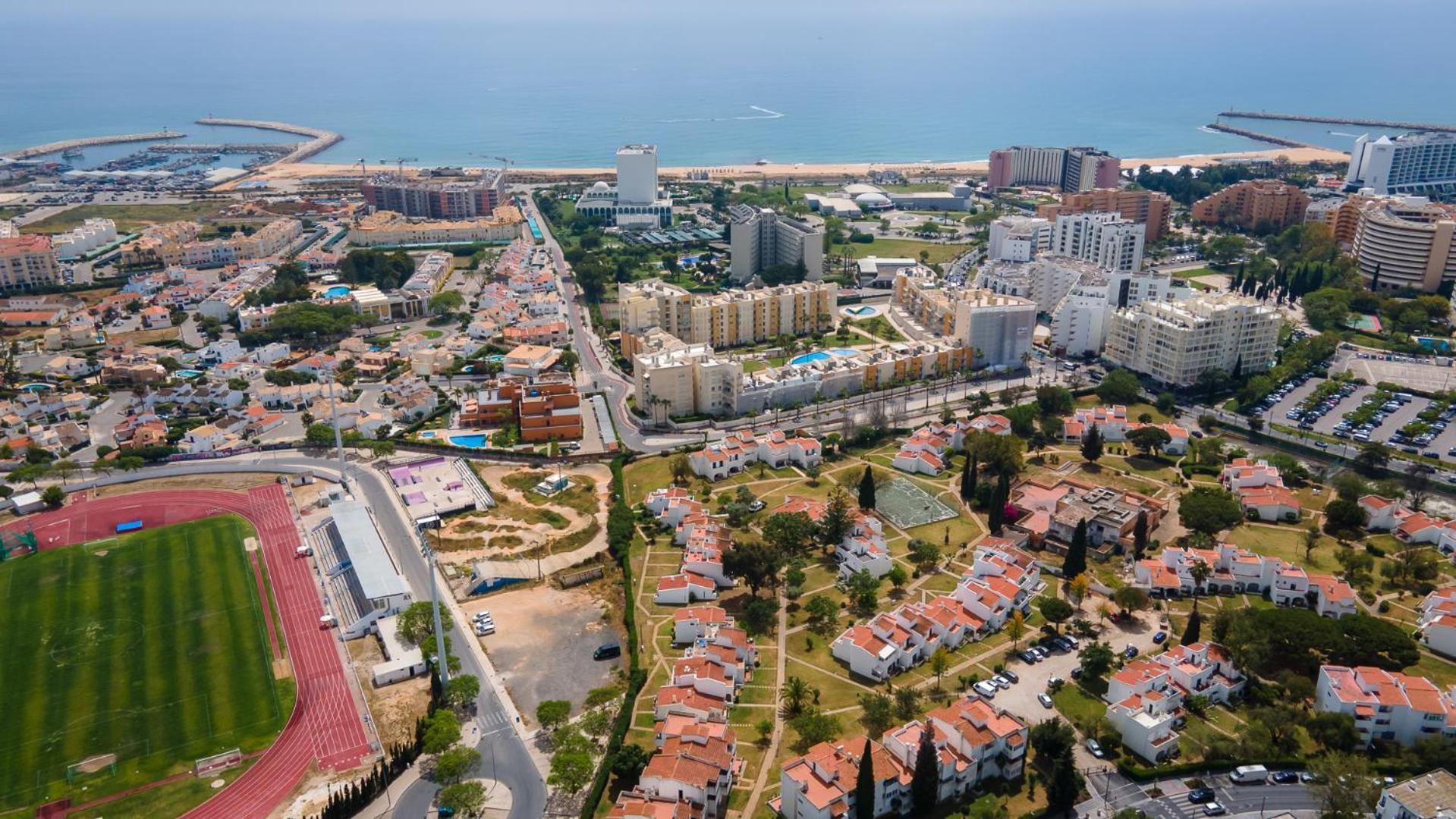 2 Bdr Vilamoura Escape W Balcony By Lovelystay クアルテイラ エクステリア 写真